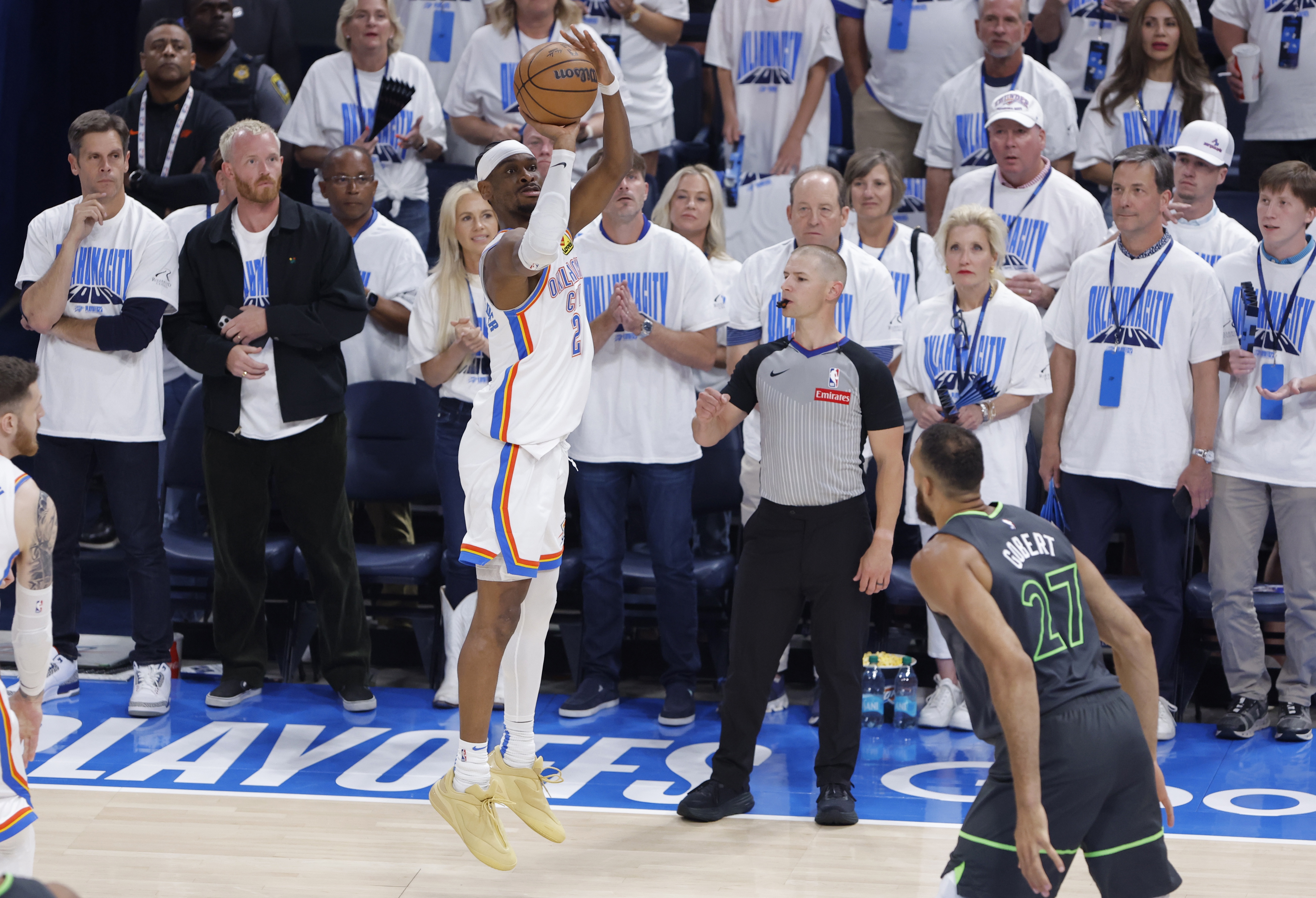 包含明尼苏达森林狼造点机会备战NBA季后赛哈兰德关键节点比分优势明显之后，新疆广汇围绕CBA常规赛复出首秀的词条